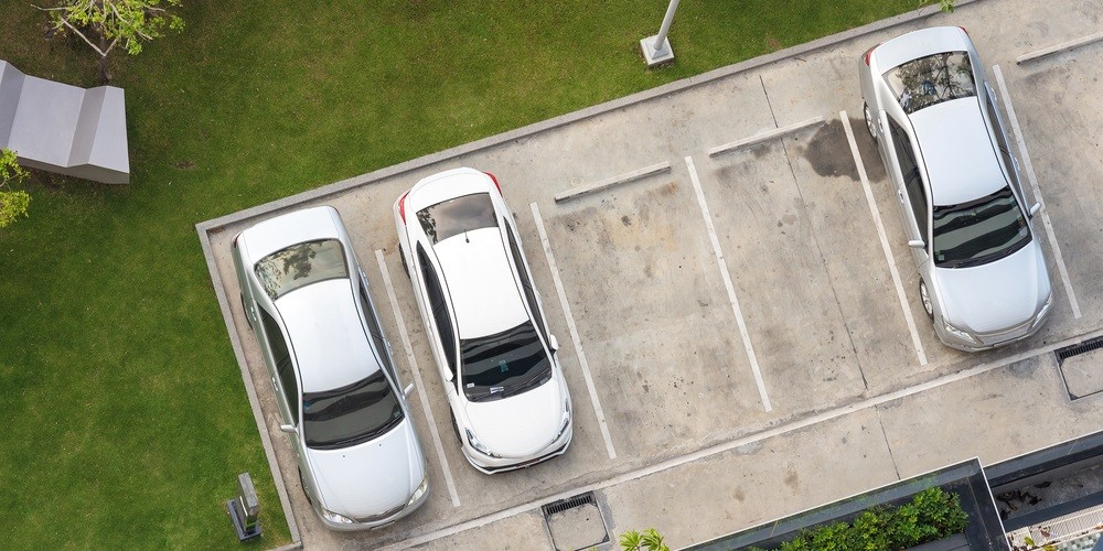 wymiary miejsc parkingowych